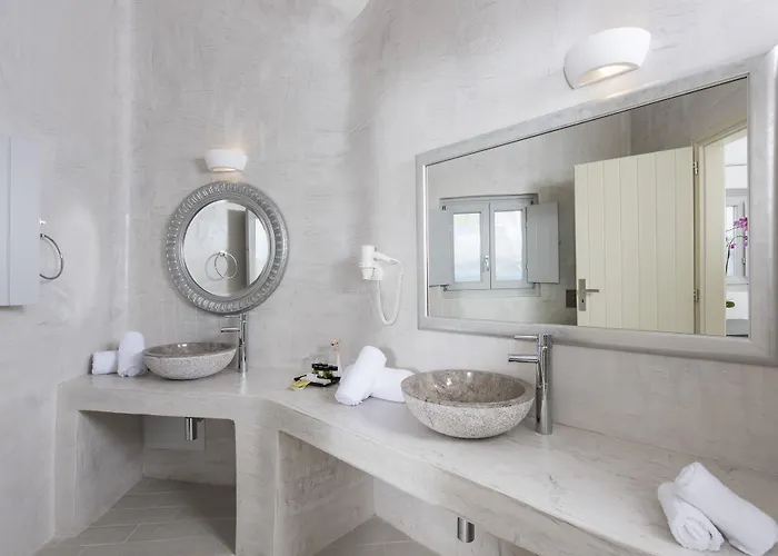 Ambition (adults Only) Hotel Oia