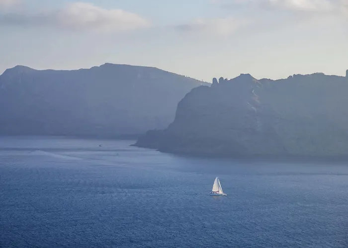 アンビション スイーツ ホテル 3*