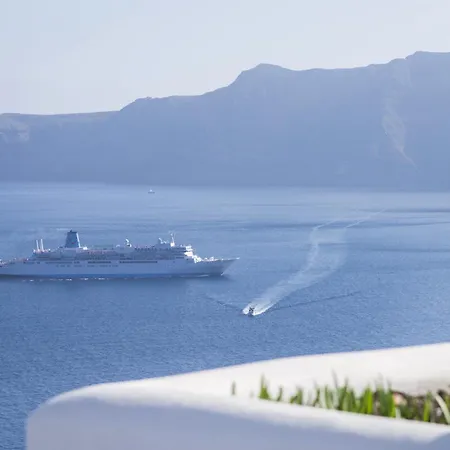 Ambition (adults Only) מלון